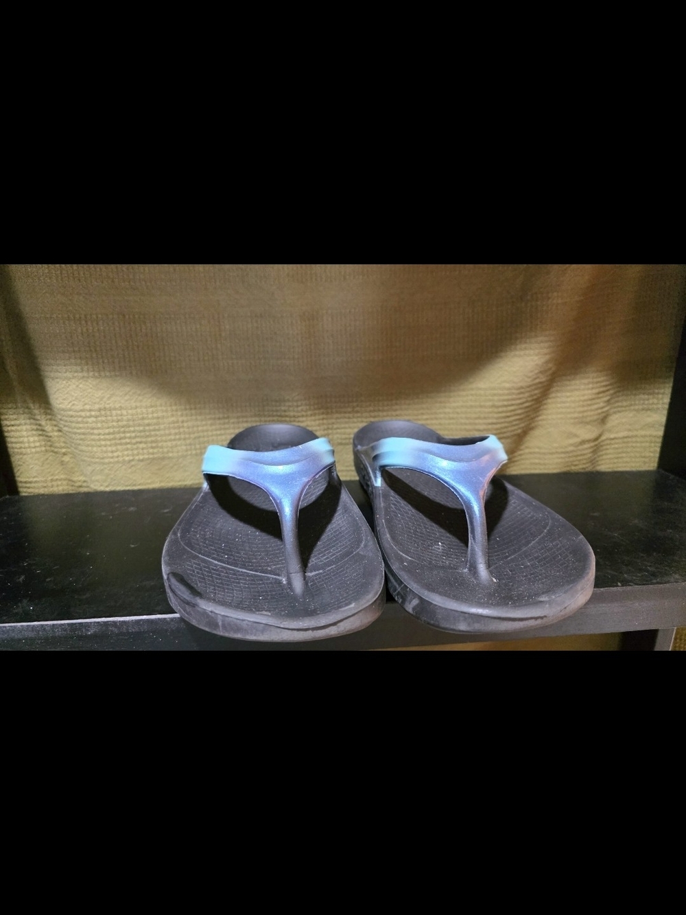 OOFOS Women's Black Sandals with Shimmering Blue-Green Straps